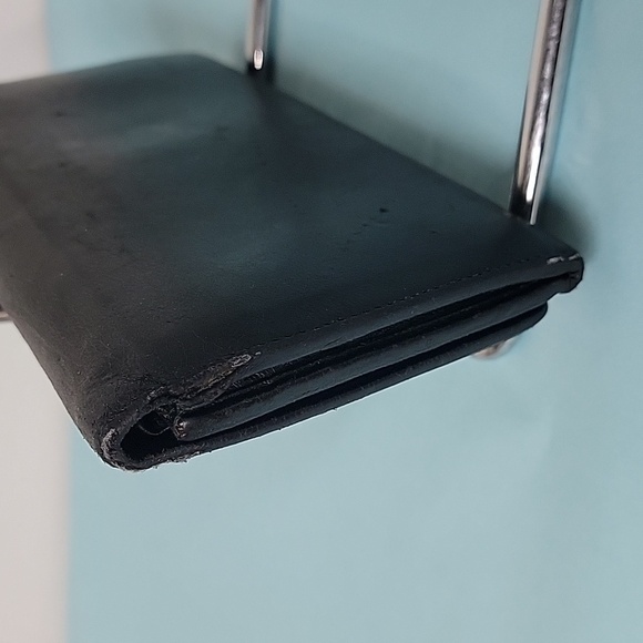 BALENCIAGA Agneau Classic Hardware Magnetic Closure Wallet Black - Picture 7 of 16